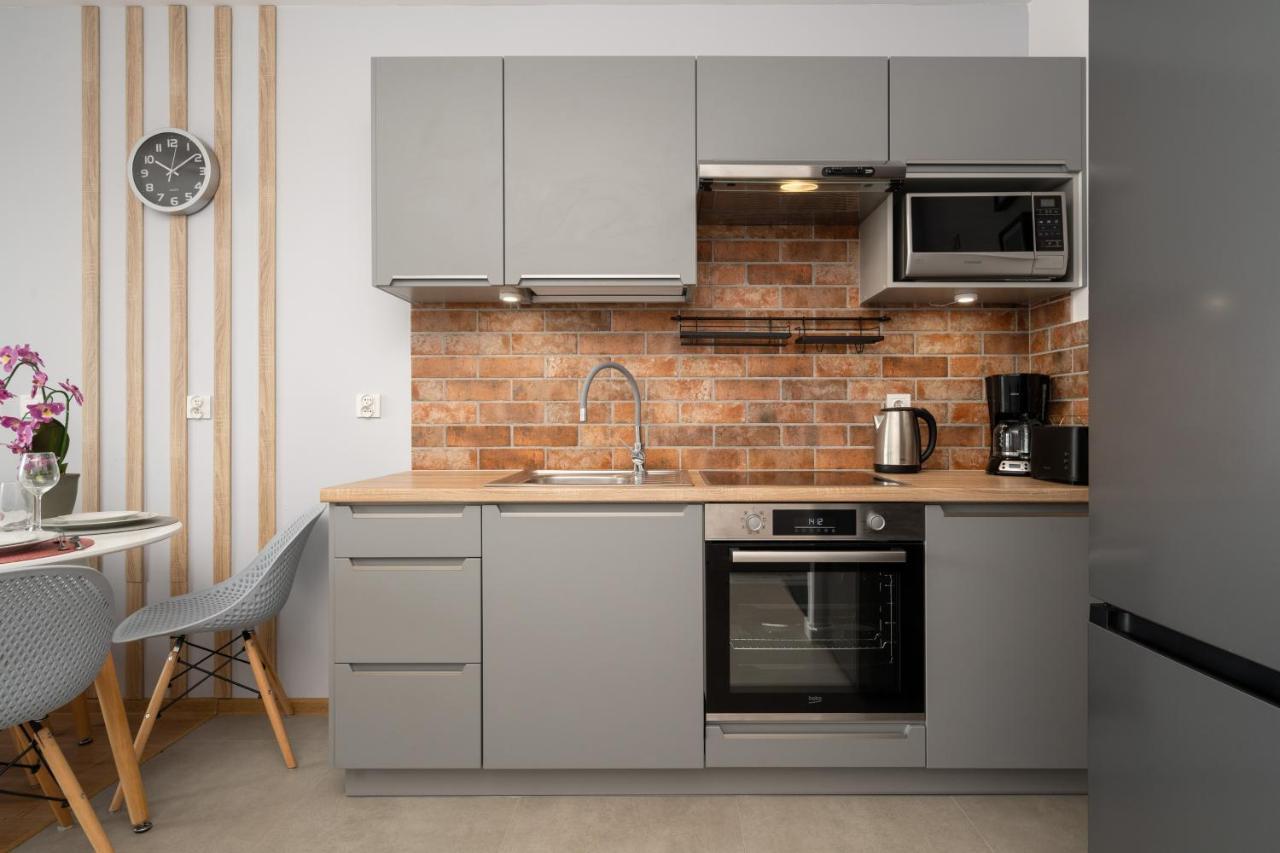 Kamienna Krzyki With Free Garage By Renters * Wroclaw