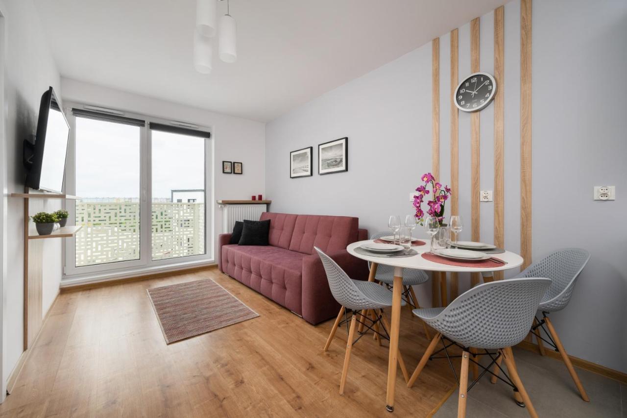 Kamienna Krzyki With Free Garage By Renters Apartment